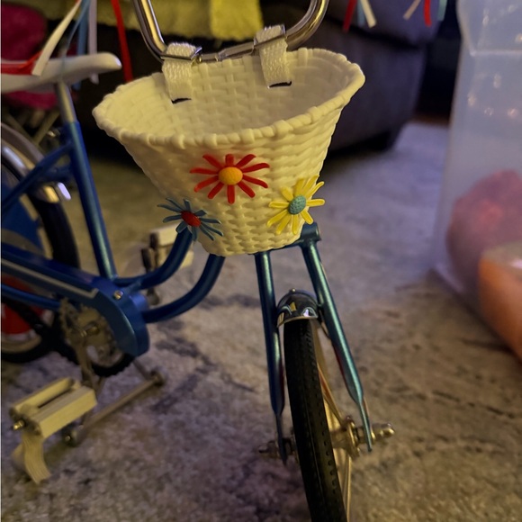 American Girl Patriotic Tricycle with Basket - Picture 2 of 3